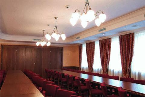Hotel Tilia Pezinok Luaran gambar