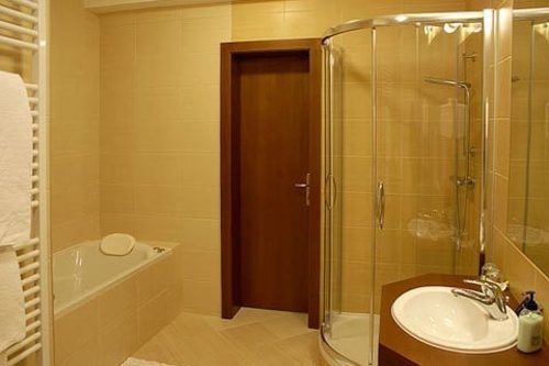 Hotel Tilia Pezinok Luaran gambar